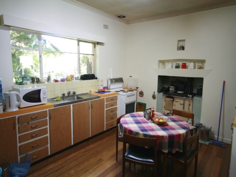 1095 Main South Road, Drouin South VIC 3818