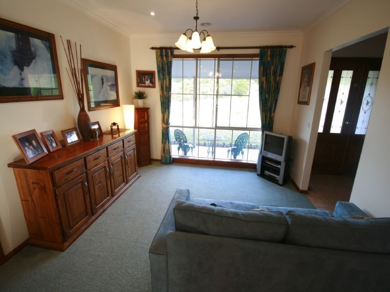 Drouin VIC 3818
