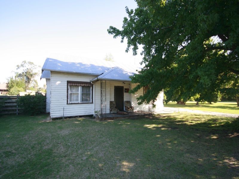 16-18 Drouin Longwarry Road, Longwarry VIC 3816