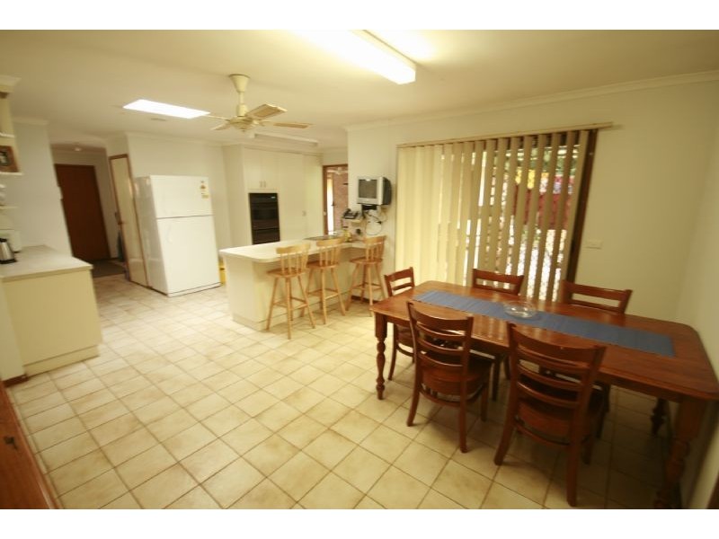 Drouin VIC 3818