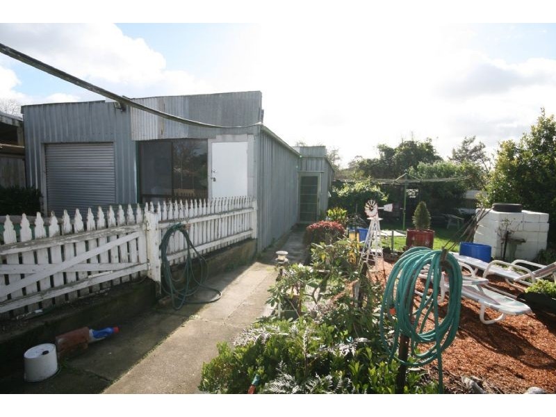 Drouin VIC 3818