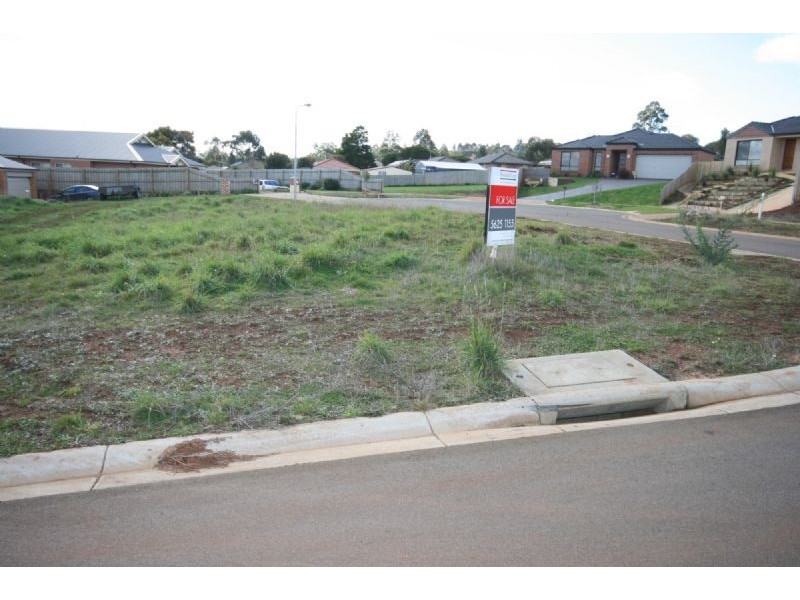 Drouin VIC 3818