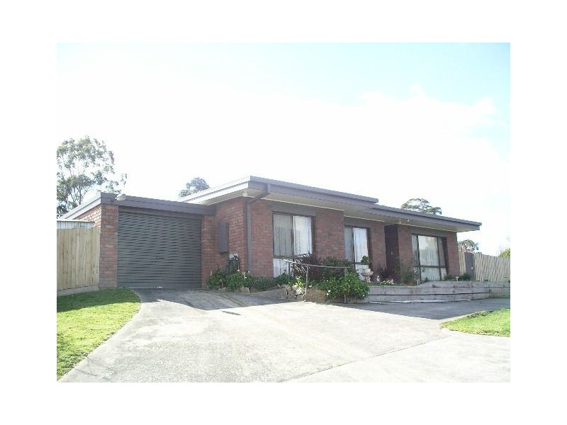 1/8 High Street, Bunyip VIC 3815