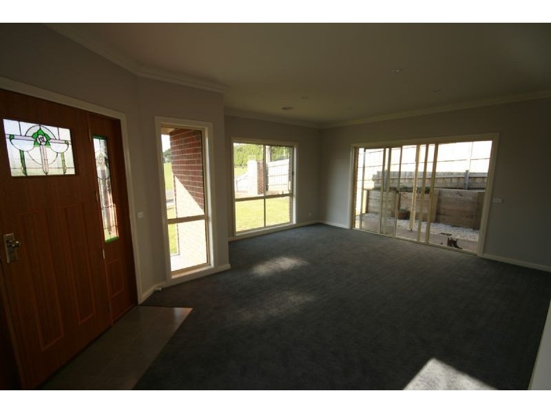 Drouin VIC 3818