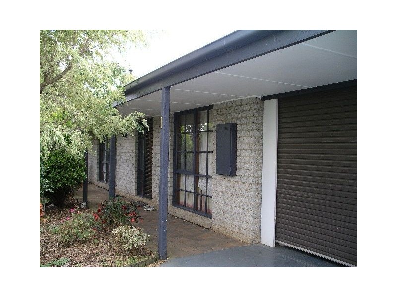 1 Forrest, Drouin VIC 3818