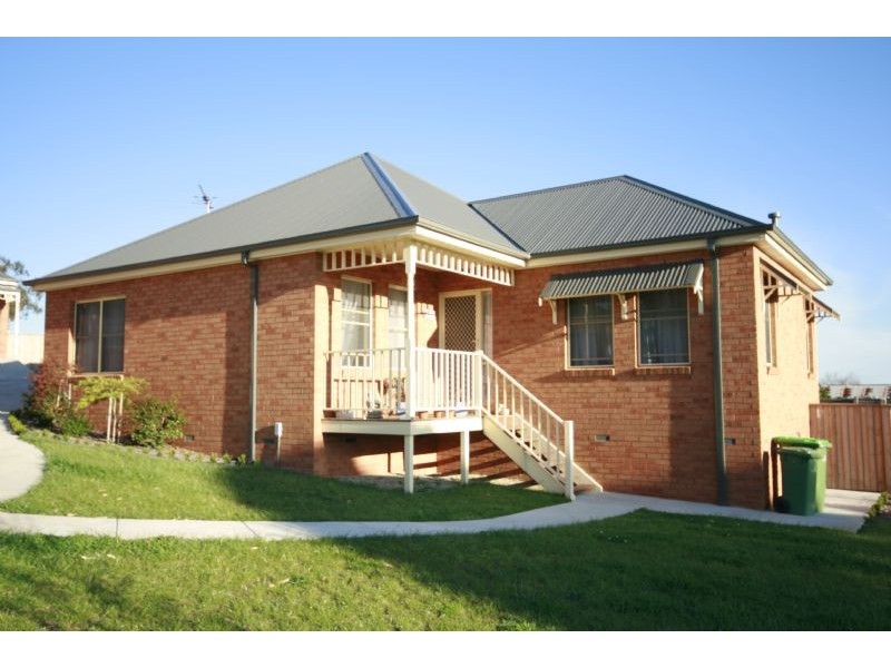 2/6 High Street, Bunyip VIC 3815