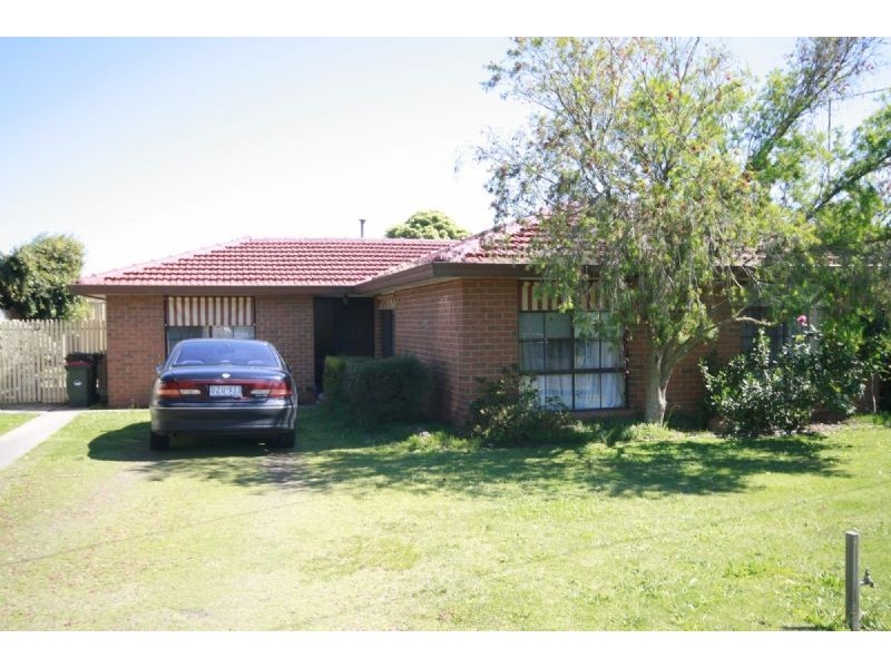 Drouin VIC 3818