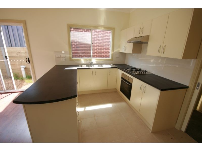 6/30-38 Longwarry, Drouin VIC 3818