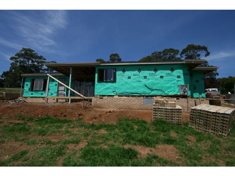 Drouin VIC 3818