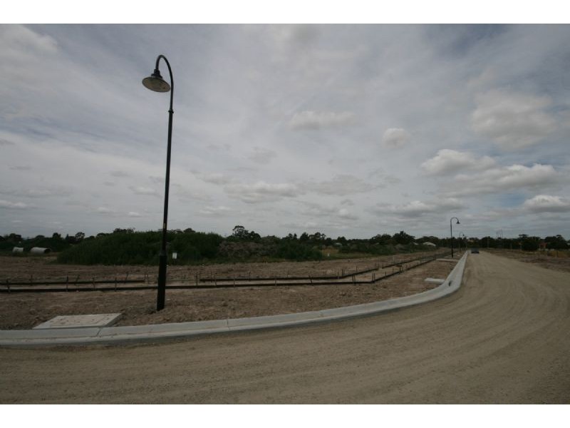 37 OAK, Longwarry VIC 3816