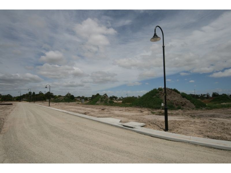 31 OAK, Longwarry VIC 3816