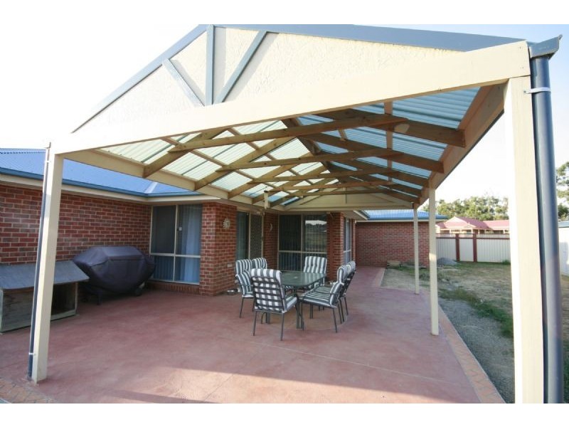 Drouin VIC 3818
