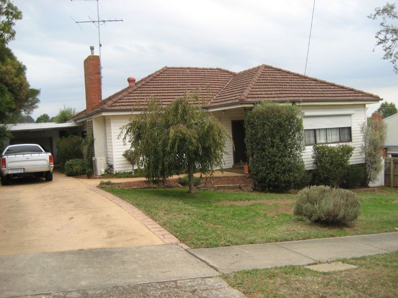 5 Penny Avenue, Warragul VIC 3820
