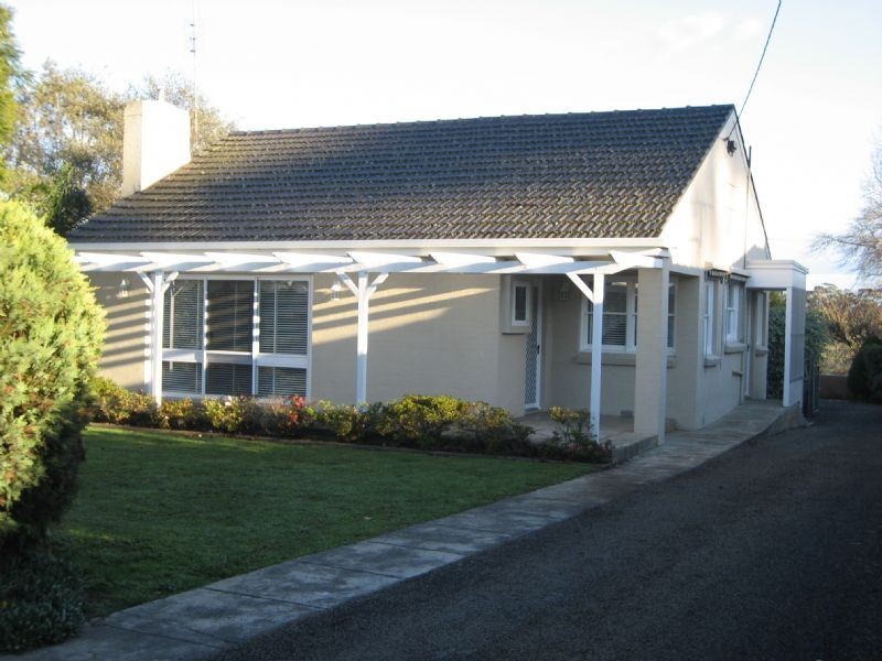 29 Albert, Drouin VIC 3818