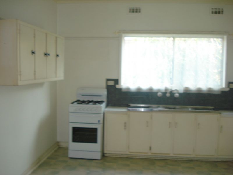 21 Third Street, Clayton South VIC 3169