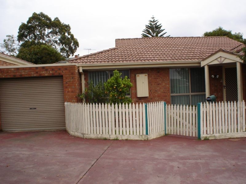 2/20 Irwin Street, Clayton VIC 3168