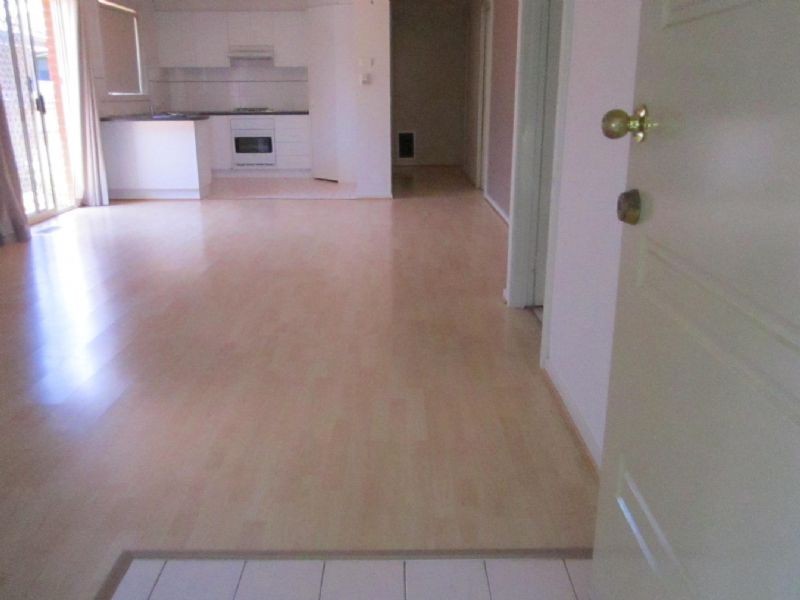 1/12 Flora Road, Clayton VIC 3168