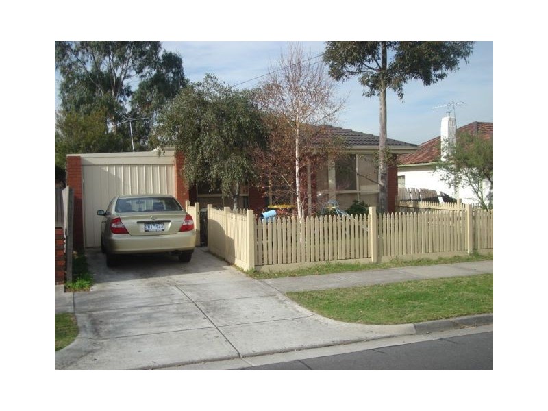 1/12 Flora Road, Clayton VIC 3168