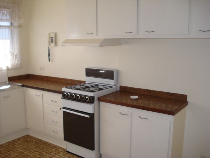 2/2A Keefer Street, Mordialloc VIC 3195