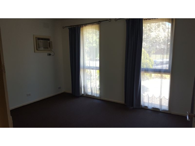 1 Watton Close, Clayton South VIC 3169