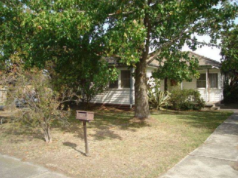 127 Clayton Road, Oakleigh East VIC 3166