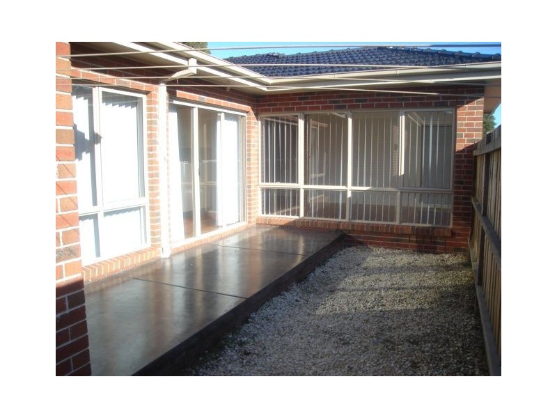 1/17 Second Street, Clayton VIC 3168