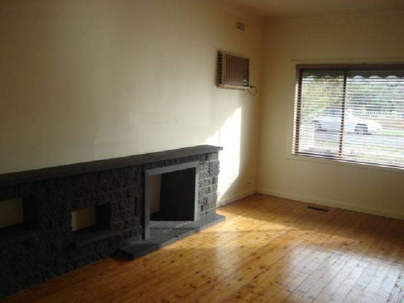 1/48 Ormond Road, Clayton VIC 3168