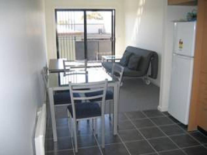 10/1 Eucalyptus Mews, Clayton VIC 3168