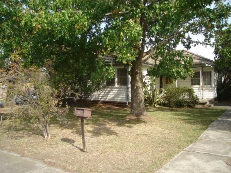 127 Clayton Road, Oakleigh East VIC 3166
