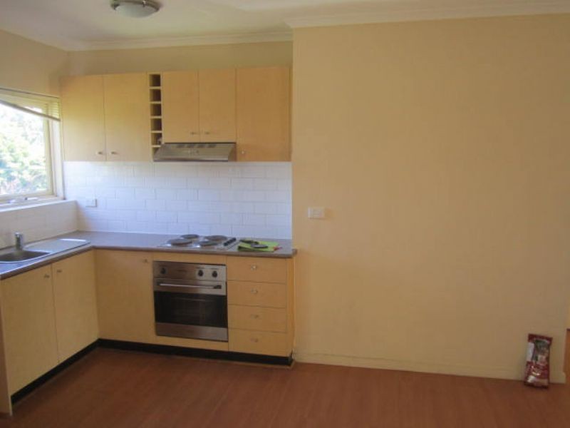 4/18 Stockdale Avenue, Clayton VIC 3168