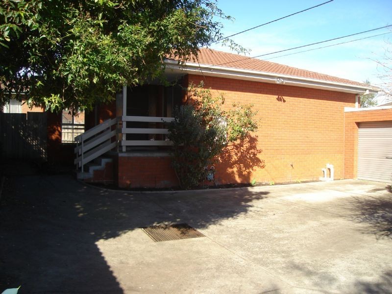 2/28 Colin Road, Clayton VIC 3168