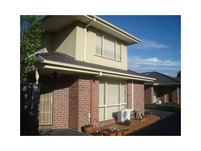 2/462 Haughton Road, Clayton VIC 3168