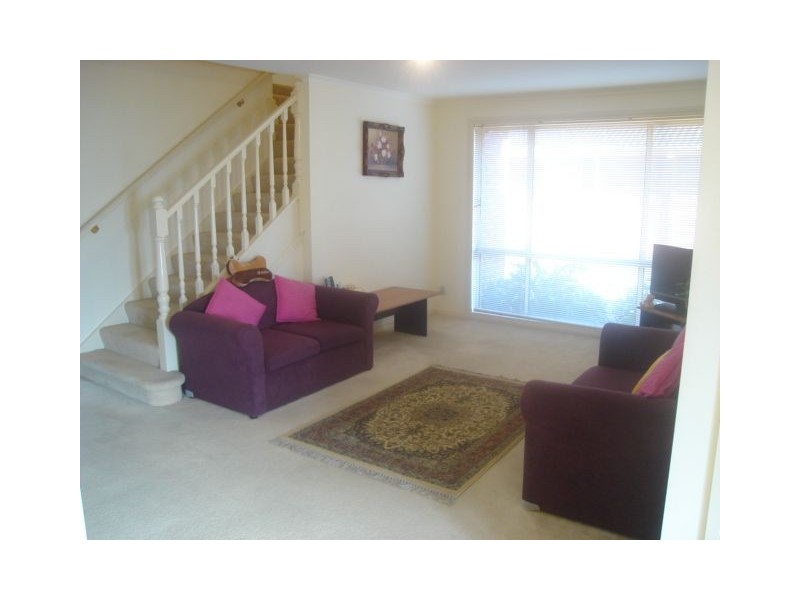 2/462 Haughton Road, Clayton VIC 3168