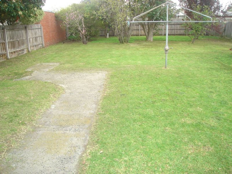 33 EVA STREET, Clayton VIC 3168