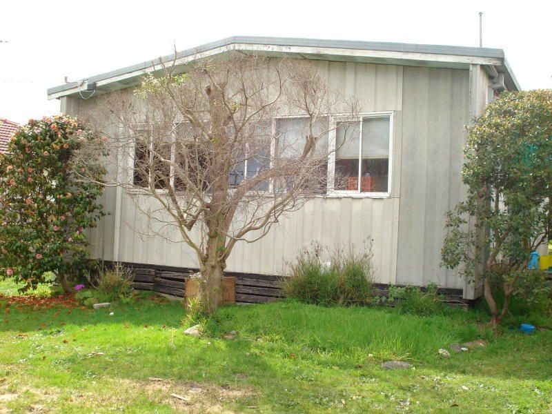 1409 Centre Road, Clayton VIC 3168