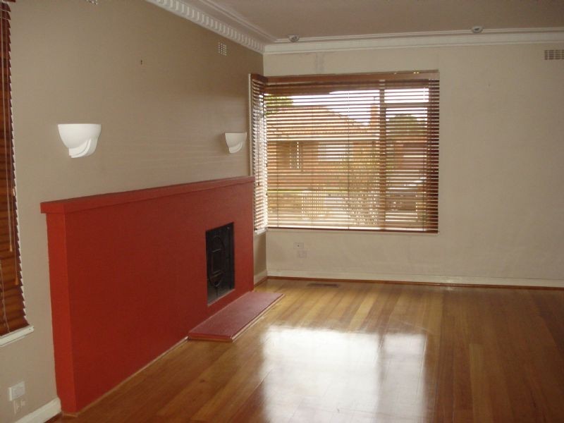 34 Prince Charles Street, Clayton VIC 3168