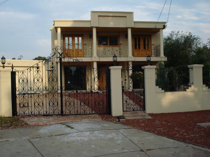 29 Old Eastern Court, Oakleigh South VIC 3167