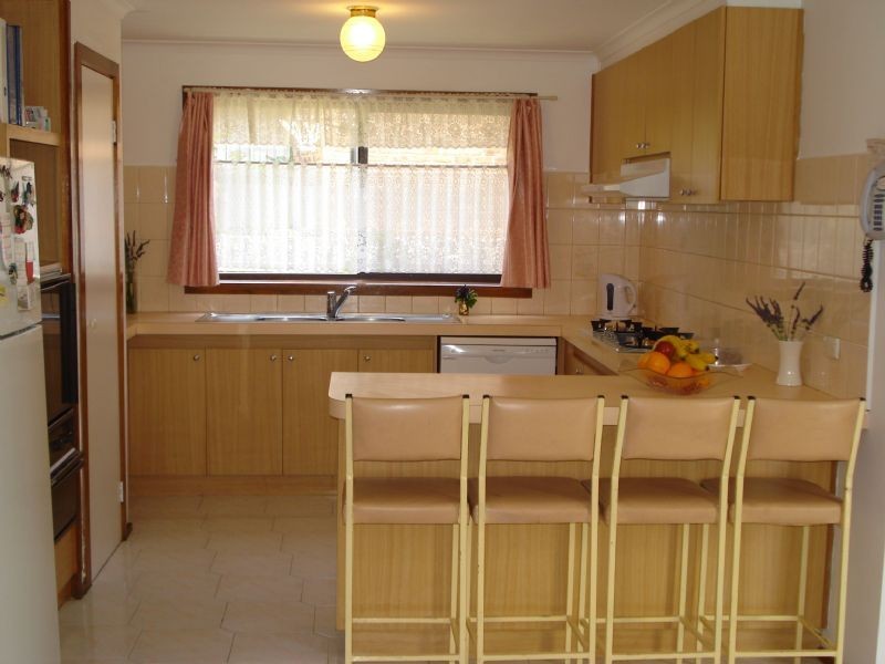 15 Poulter Crescent, Clarinda VIC 3169