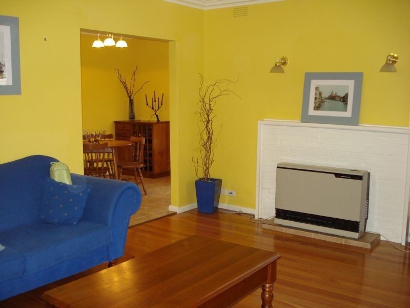 65 Scotsburn Ave, Oakleigh South VIC 3167