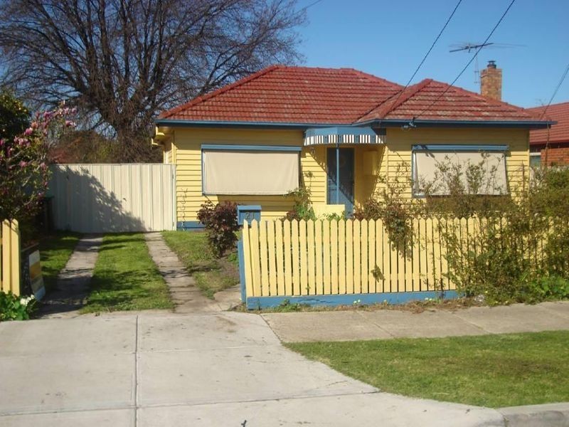 21 Aonach Street, Clayton VIC 3168