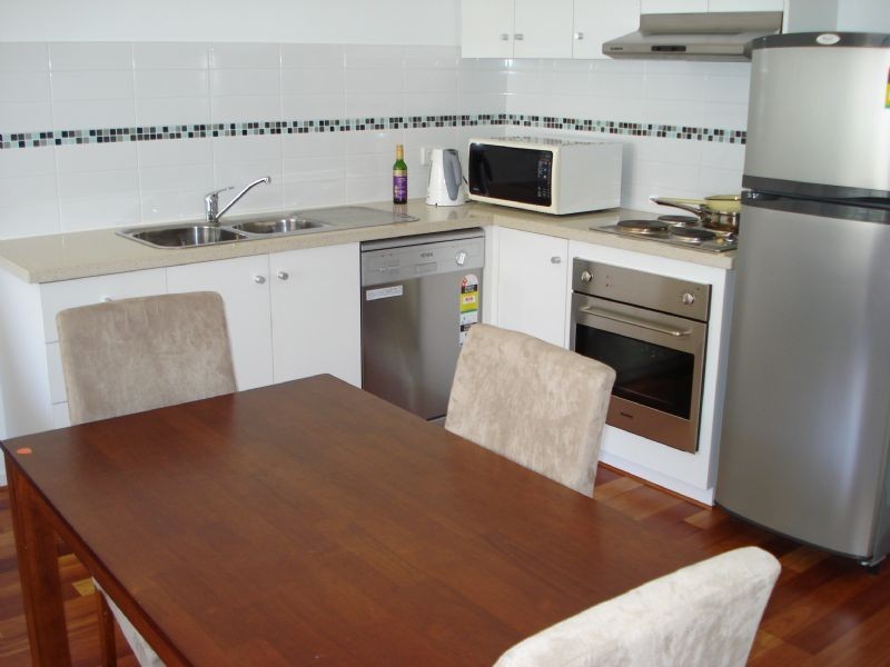 27/213 Normanby Road, Clayton VIC 3168