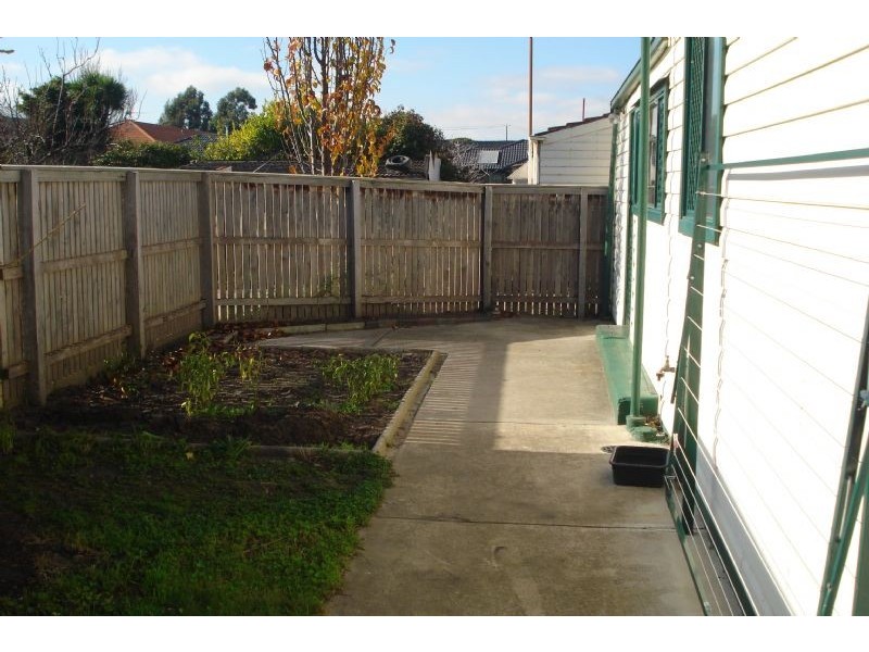 1/13 Faulkiner Street, Clayton VIC 3168