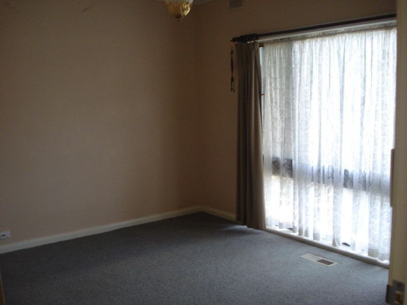 1/3 Andrew Street, Springvale VIC 3171