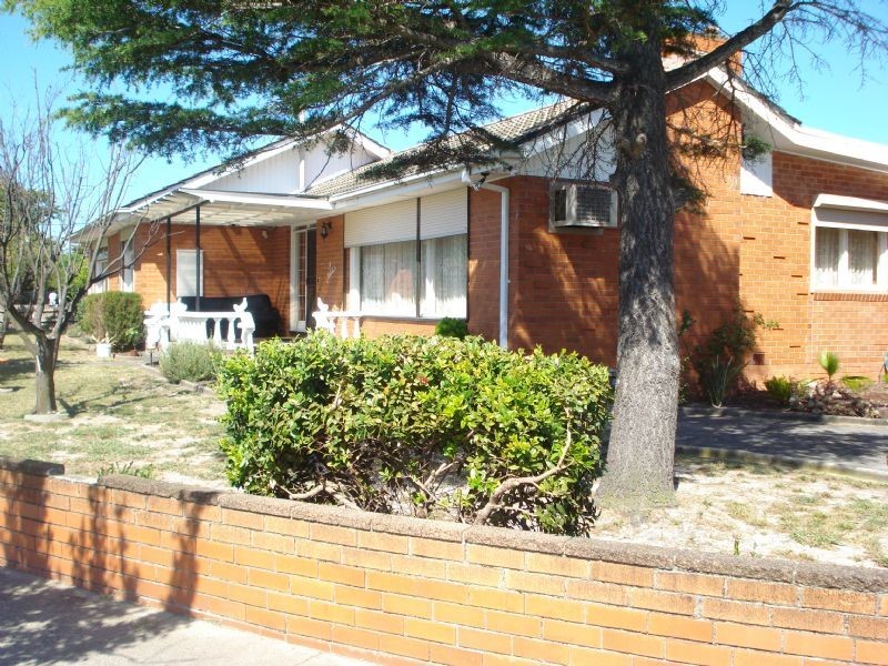 6 Brentwood Close, Clayton South VIC 3169