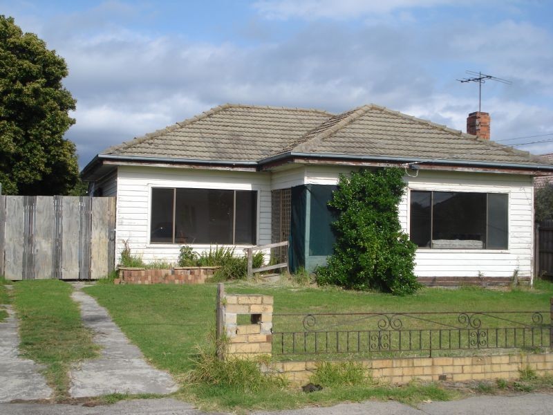 2 Ormond Road, Clayton VIC 3168