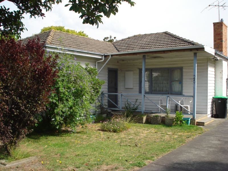 25 McMillan Street, Clayton South VIC 3169