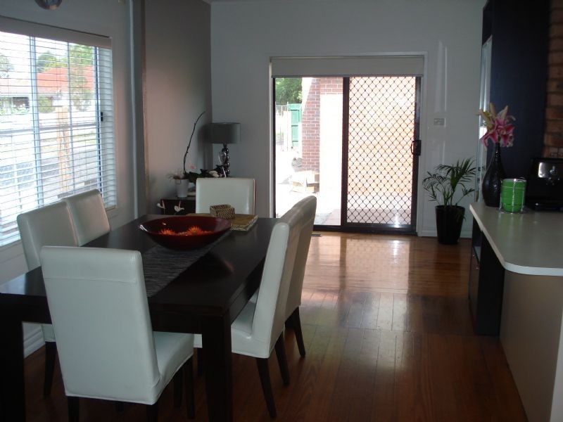 25 Ormond Road, Clayton VIC 3168