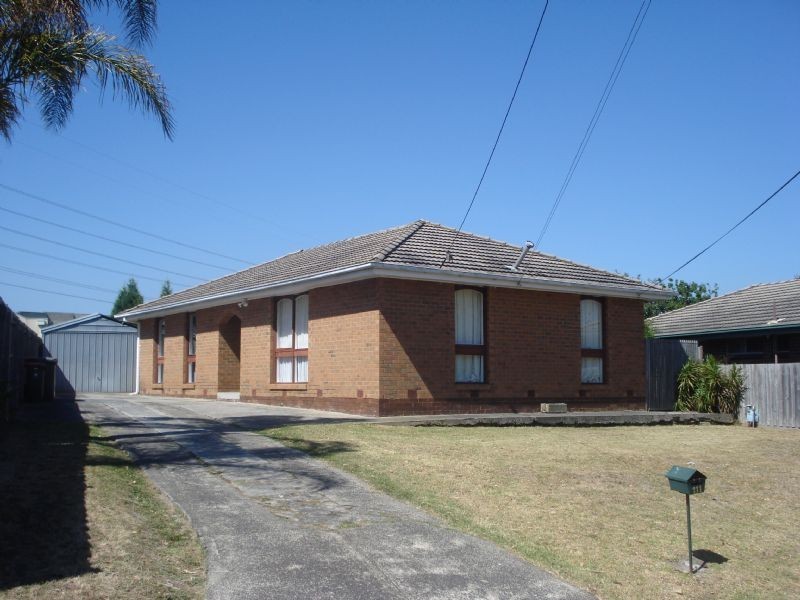111 Tiverton Drive, Mulgrave VIC 3170