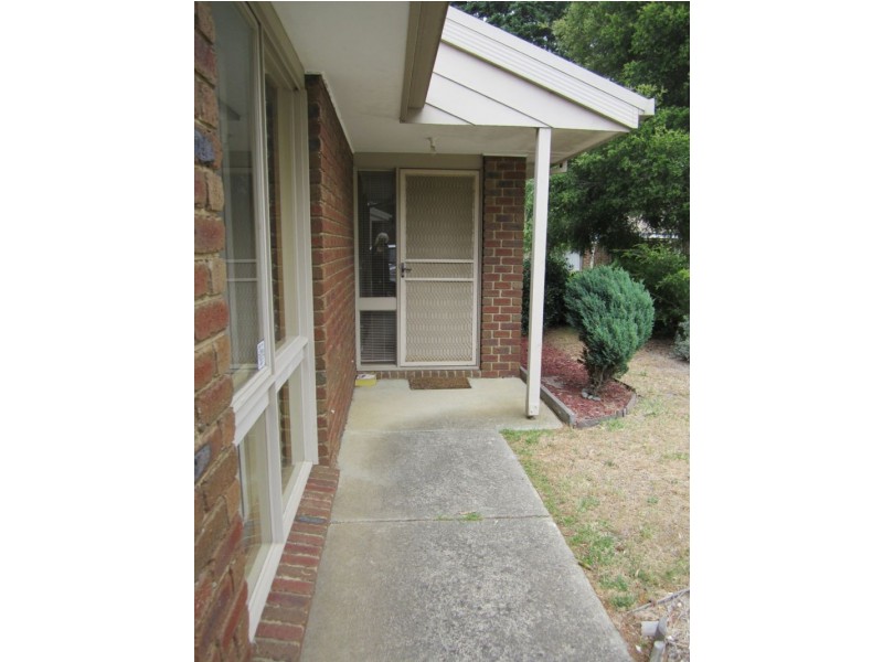 2/2-18 Bourke Road, Oakleigh South VIC 3167