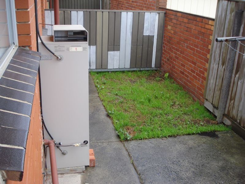 2/81 Ormond Road, Clayton VIC 3168